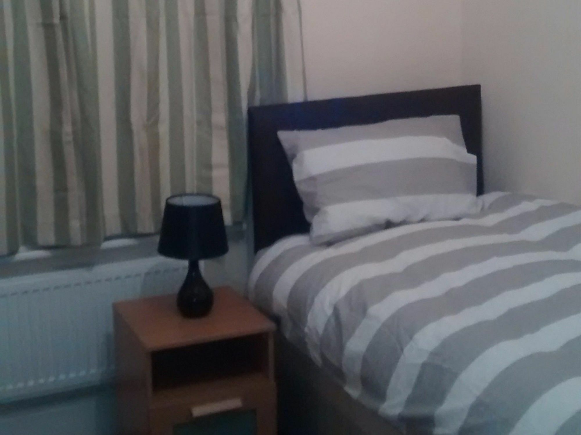 Acton Lodge Guest House Λονδίνο Εξωτερικό φωτογραφία